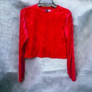 H & M Divided Cropped Crushed Red Velvet Long Sleeve Mock Neck Shirt | Size Lg